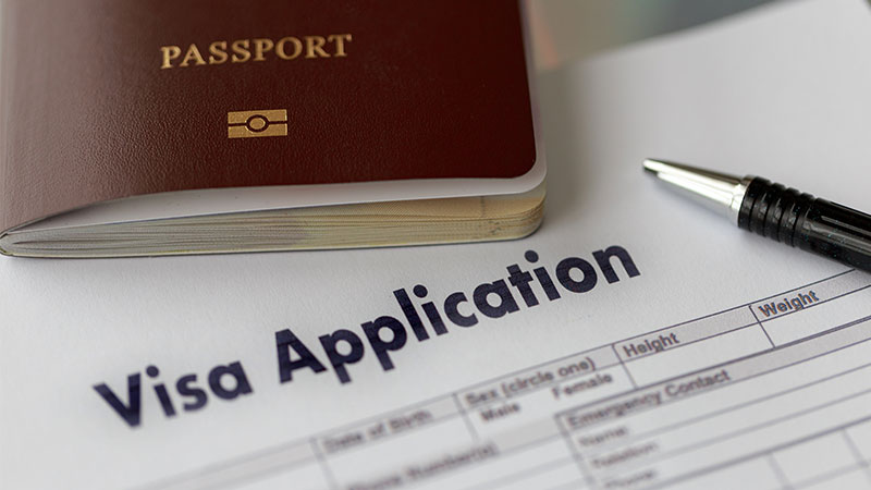 برای اخذ ویزای تجاری چه مدارکی لازم است
